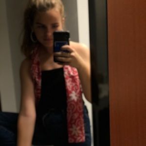 Meet your Posher, Zoe